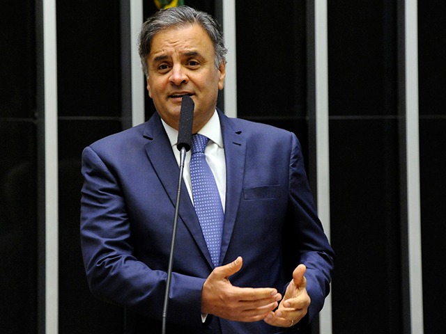 Aécio Neves